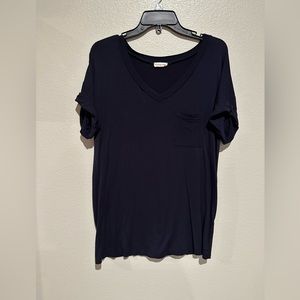 Woman’s Flamingo Urban Boutique V-Neck Pocket T-Shirt Sz Small